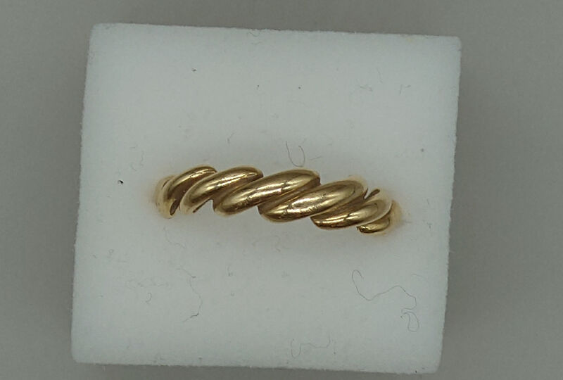 画像2423：金の指輪、しっかり査定します